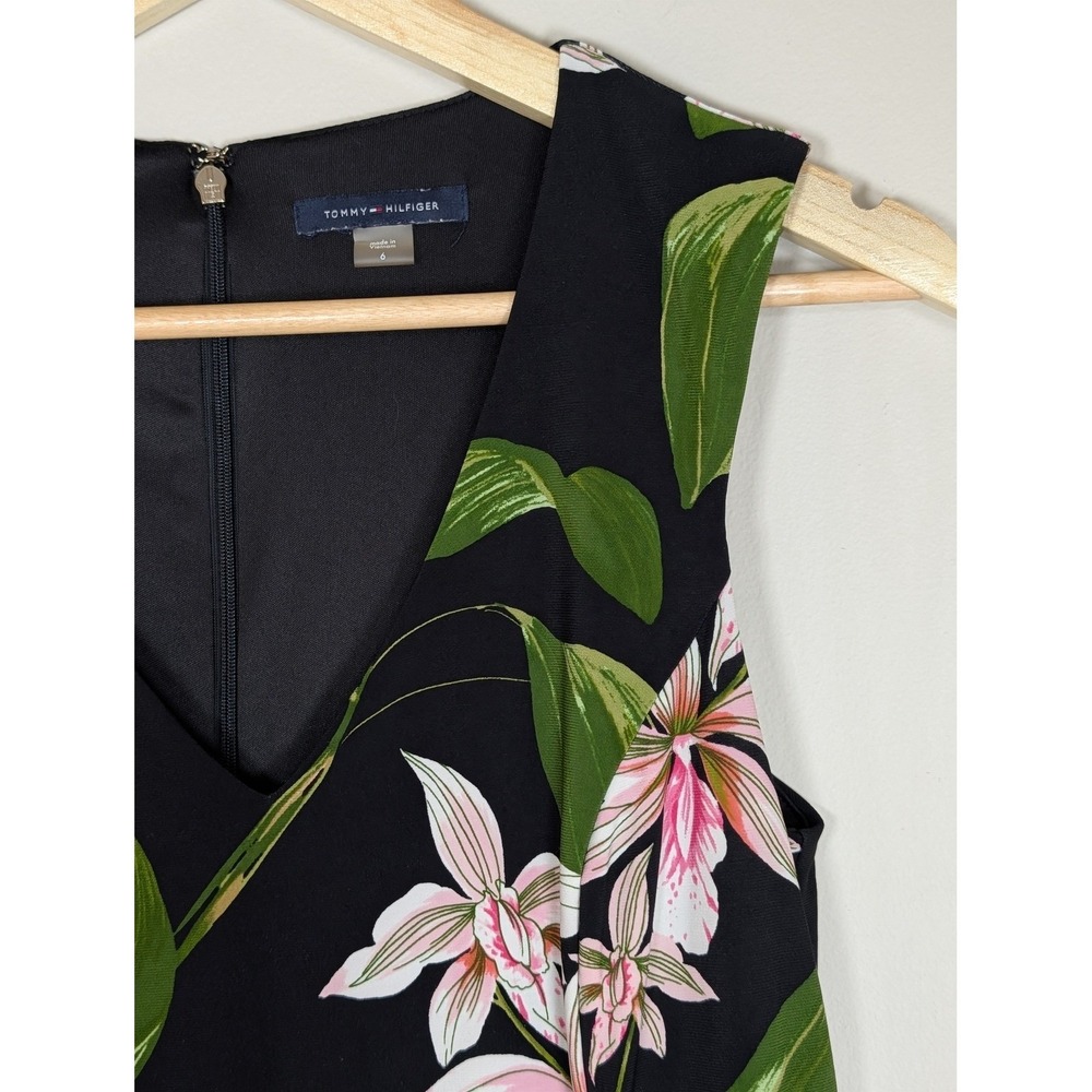 Tommy Hilfiger Black Floral Orchid V-Neck Fit and Flare Dress Size 6 Sleeveless
